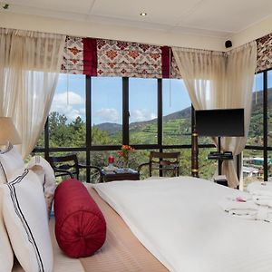 King Room on upper floor Mountain Tea Estate view